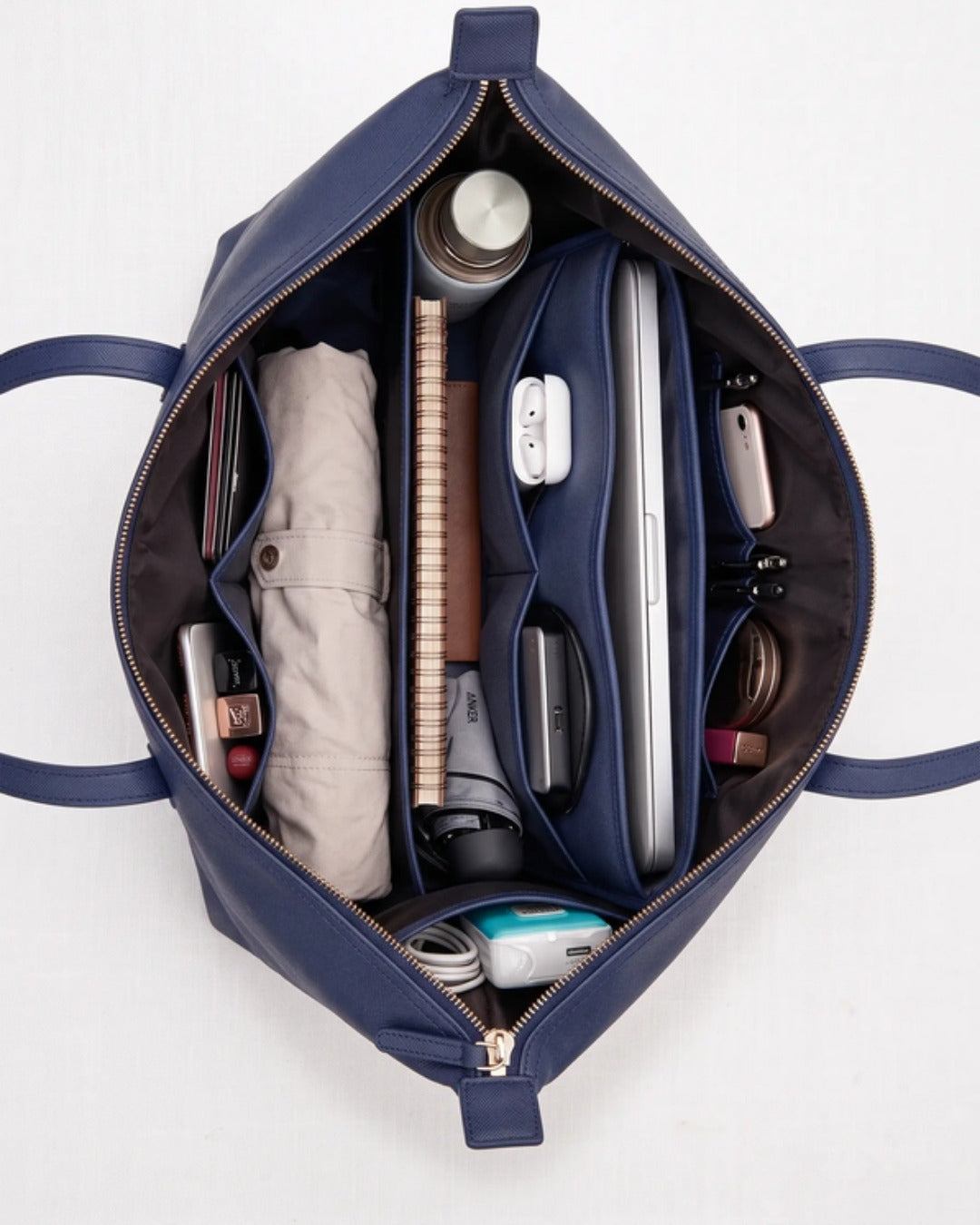 Lucia Shoulder bag in blue — Lilly Carry