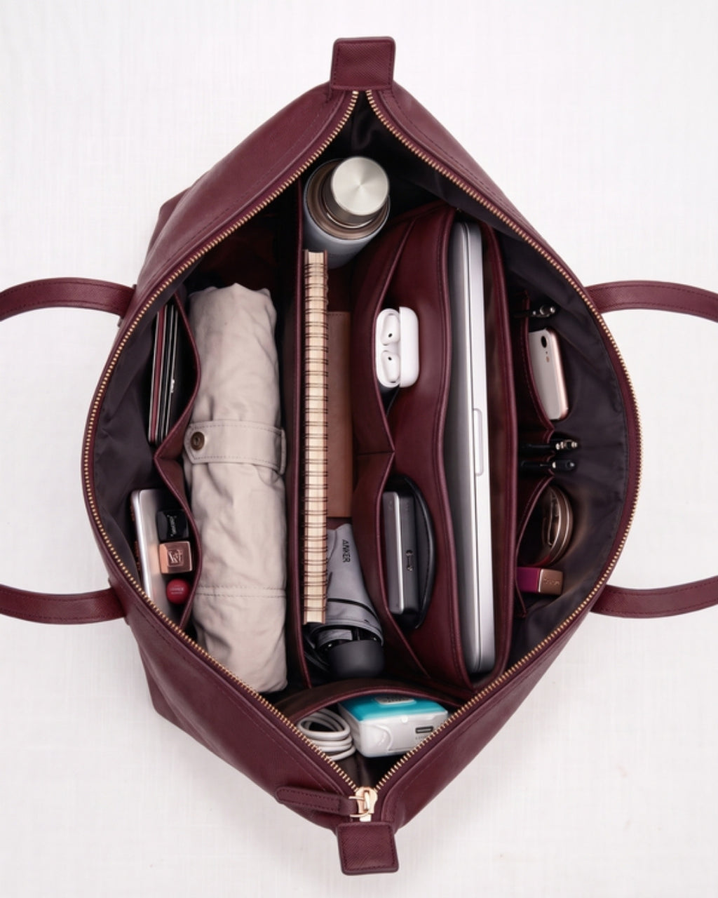 Lucia Shoulder bag in burgundy — Lilly Carry